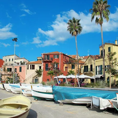 Giulia By Interhome Apartmán Imperia
